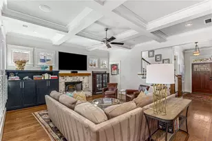 2109 W Rugby Ave, Atlanta, GA 30337 - Photo 9