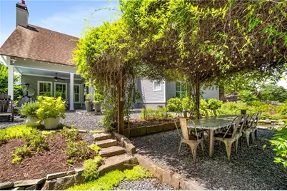 2109 W Rugby Avenue, Atlanta, GA 30337 - Photo 43