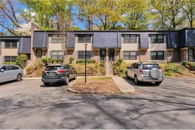 8 Arpege Way NW, Atlanta, GA 30327 - Photo 15