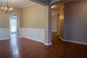 444 Crestmont Ln, Canton, GA 30114 - Photo 3