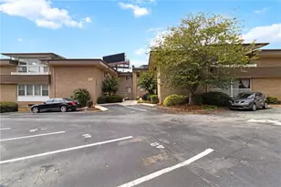 346 Carpenter Dr, Atlanta, GA 30328 - Photo 21