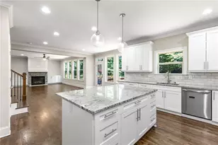 3953 Forrest Ct, Atlanta, GA 30341 - Photo 15