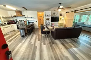 2734 Windward Harbor Dr, Elberton, GA 30635 - Photo 9