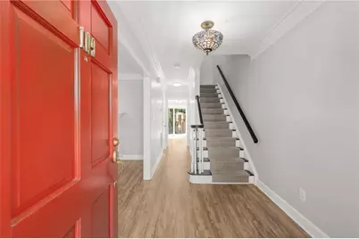 109 Mount Vernon Circle, Sandy Springs, GA 30338 - Photo 3