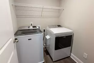 360 Hayden Cir, Woodstock, GA 30189 - Photo 25