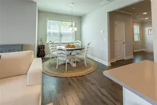 360 Hayden Cir, Woodstock, GA 30189 - Photo 3