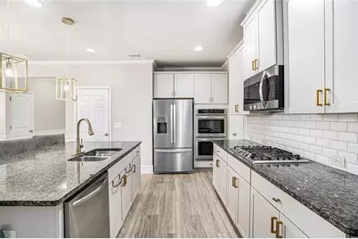 3564 Birkdale Crossing, Atlanta, GA 30337 - Photo 7