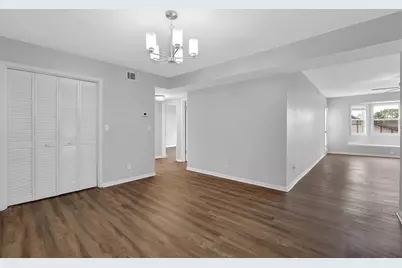 6851 Roswell Road #C7, Atlanta, GA 30328 - Photo 9