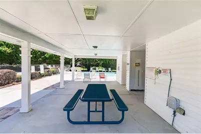 1035 Brushystone Drive, Loganville, GA 30052 - Photo 35