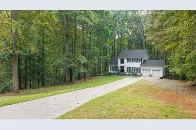 5074 Peach Mountain Circle, Gainesville, GA 30507 - Photo 1
