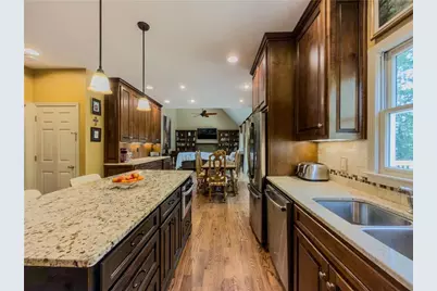 755 Amberton Close, Suwanee, GA 30024 - Photo 13