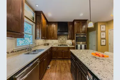 755 Amberton Close, Suwanee, GA 30024 - Photo 15