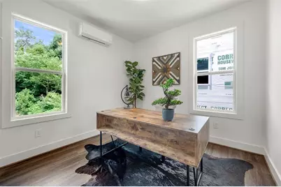 1098 Wedgewood Drive NW, Atlanta, GA 30318 - Photo 15