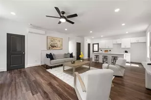 1098 Wedgewood Dr NW, Atlanta, GA 30318 - Photo 3