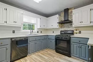 857 Jack Page Dr, Canton, GA 30115 - Photo 17