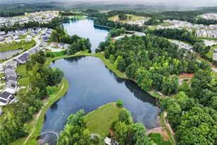 504 Michigan Cir, Hoschton, GA 30548 - Photo 3