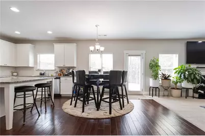 1722 Weatherbrook Circle, Lawrenceville, GA 30043 - Photo 9