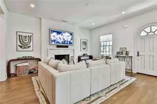 215 3rd St, Fayetteville, GA 30214 - Photo 13