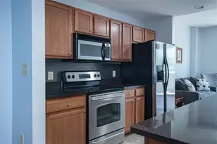 3040 Peachtree Rd NW, Atlanta, GA 30305 - Photo 7