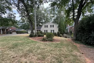 1359 Ragley Hall Rd NE, Brookhaven, GA 30319 - Photo 11