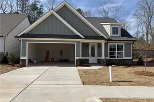 388 Maple View Dr, Carrollton, GA 30117 - Photo 1