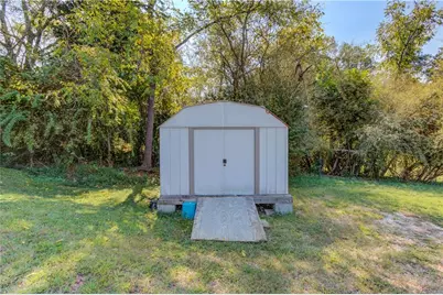 6184 Mitchell Street, Flowery Branch, GA 30542 - Photo 15