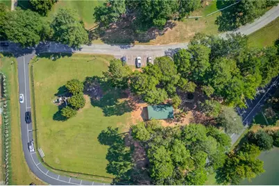 6184 Mitchell Street, Flowery Branch, GA 30542 - Photo 23