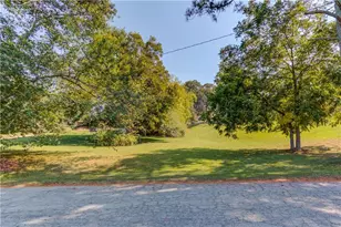 6184 Mitchell St, Flowery Branch, GA 30542 - Photo 31