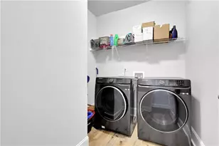 6651 Rivergreen Rd, Flowery Branch, GA 30542 - Photo 15