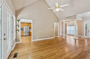 1060 Regency Park Dr, Braselton, GA 30517 - Photo 9