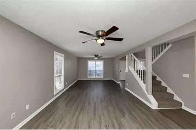 214 Kensington Trace, Stockbridge, GA 30281 - Photo 5