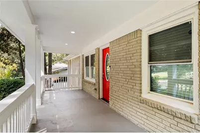 479 Larchmont Circle NW, Atlanta, GA 30318 - Photo 3