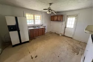 369 Cavender Ln, Bowdon, GA 30108 - Photo 7