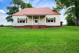 369 Cavender Ln, Bowdon, GA 30108 - Photo 1