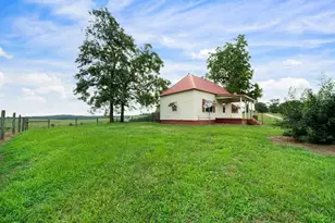 369 Cavender Ln, Bowdon, GA 30108 - Photo 23