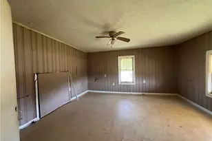 369 Cavender Ln, Bowdon, GA 30108 - Photo 17