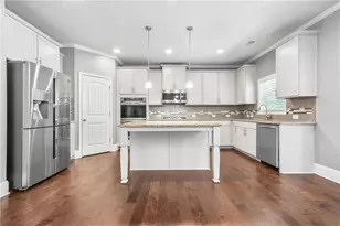 102 Red Wolf Ct, Atlanta, GA 30349 - Photo 11