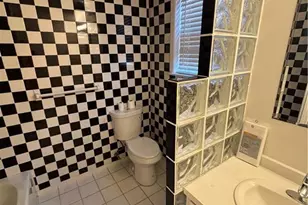 1138 Arlington Pkwy NE, Atlanta, GA 30324 - Photo 9