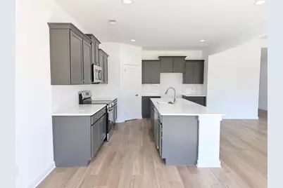 61 Westlyn Lane, Winder, GA 30680 - Photo 5