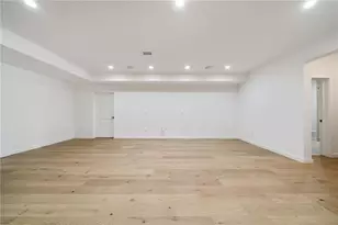 3293 Lenox Pl NE, Atlanta, GA 30324 - Photo 39