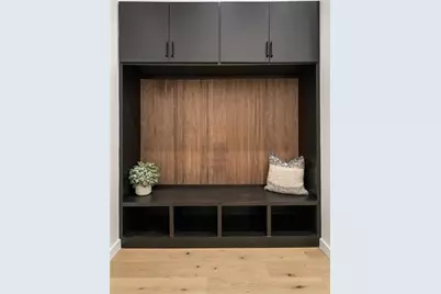 3293 Lenox Place NE, Atlanta, GA 30324 - Photo 19