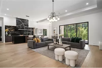 3293 Lenox Place NE, Atlanta, GA 30324 - Photo 17