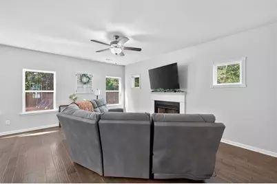 161 Meadow Lake Drive, Commerce, GA 30530 - Photo 3