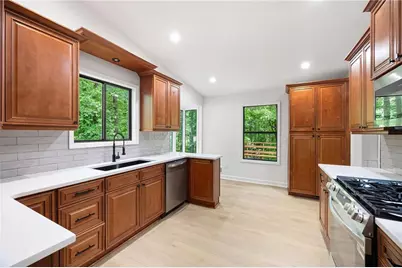 3292 Holly Mill Court, Marietta, GA 30062 - Photo 29