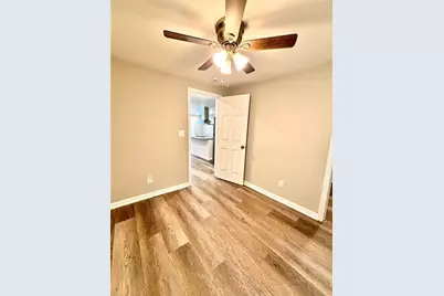 2571 Elliott Street NW, Atlanta, GA 30318 - Photo 19