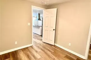 2571 Elliott St NW, Atlanta, GA 30318 - Photo 19