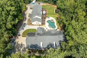 2010 Stonehedge Rd, Roswell, GA 30075 - Photo 75