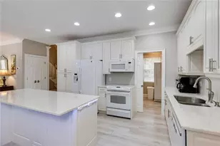 2010 Stonehedge Rd, Roswell, GA 30075 - Photo 55