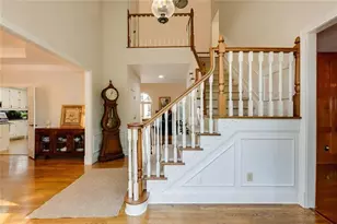 2010 Stonehedge Rd, Roswell, GA 30075 - Photo 5