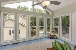 2010 Stonehedge Rd, Roswell, GA 30075 - Photo 15